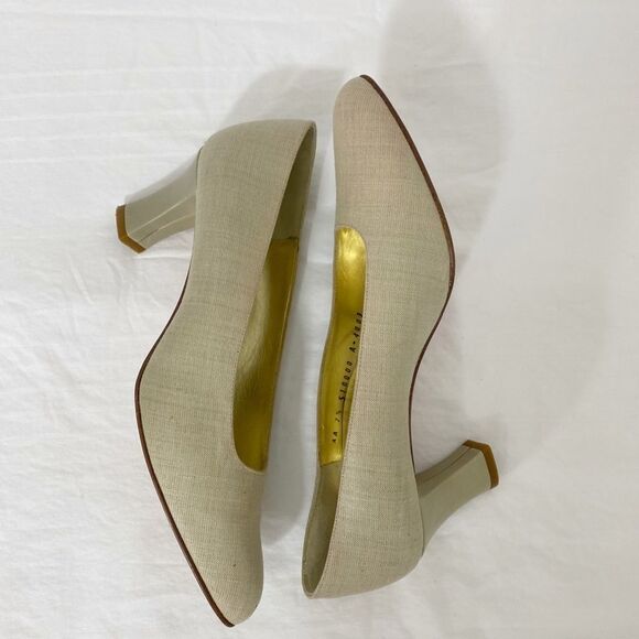 Bruno Magli Pumps 7.5 AA - Picture 2 of 8